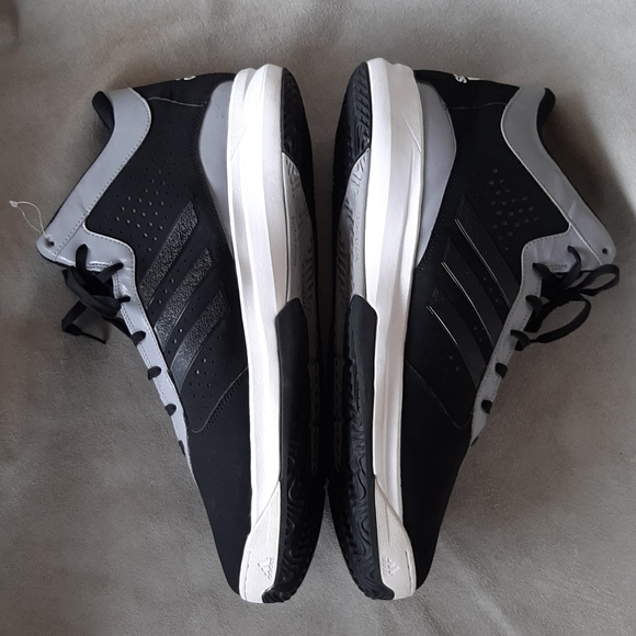 NWOT! RARE! Adidas Men's Size-20 Athletic Shoes - Picture 6 of 14